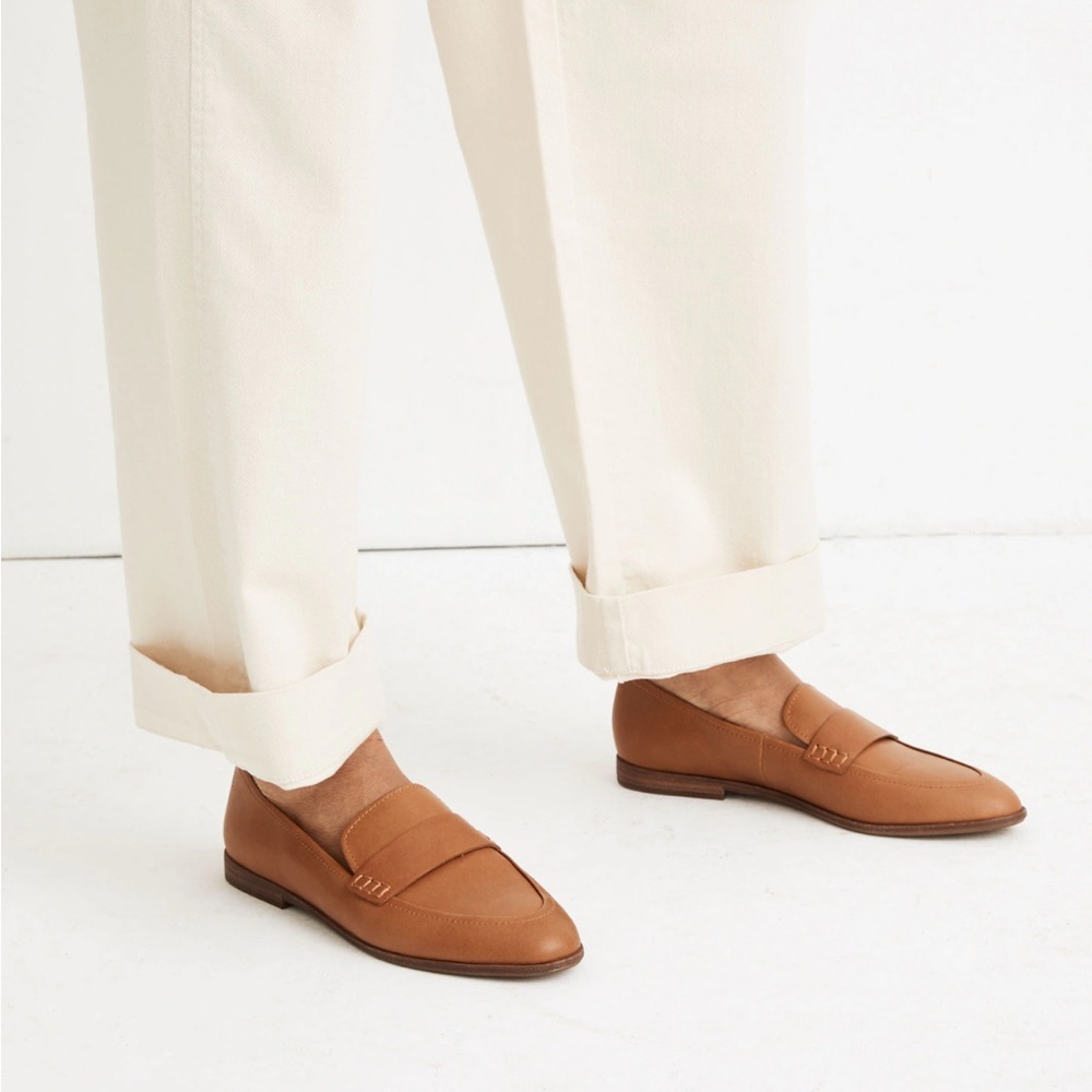 The Alex Loafer in Leather, English Saddle, Size 9, NWOT